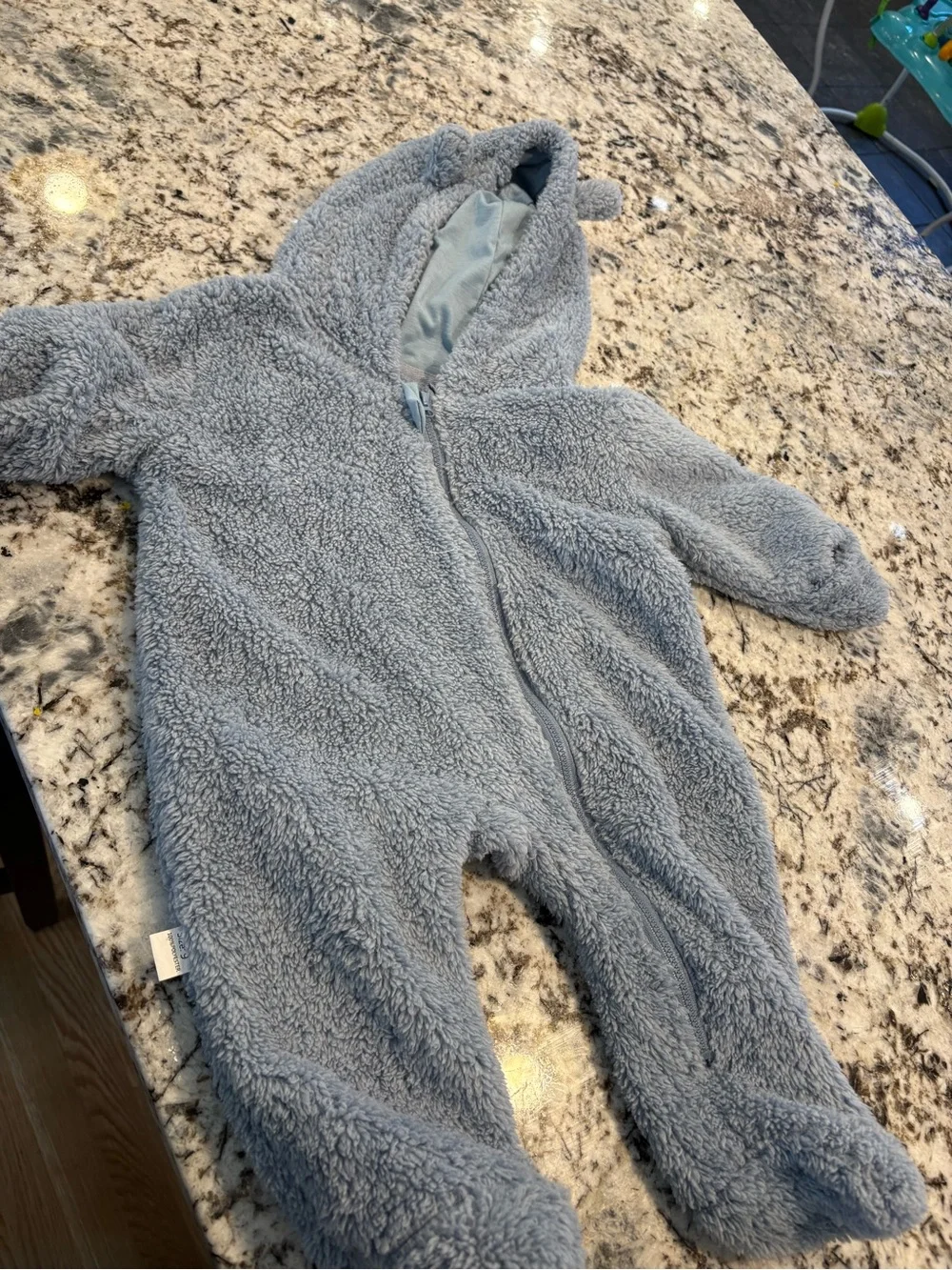 Cozy Plush Hooded Baby outfit in Light Blue